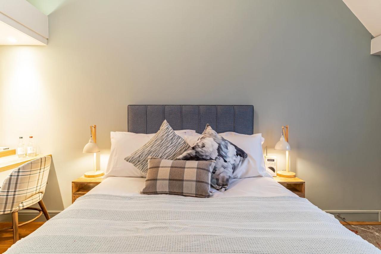 Hotel The Dinton Hermit *